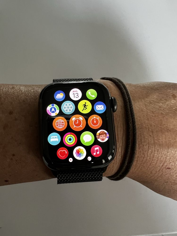 Apple watch 7 jak nowy! niecaly rok!