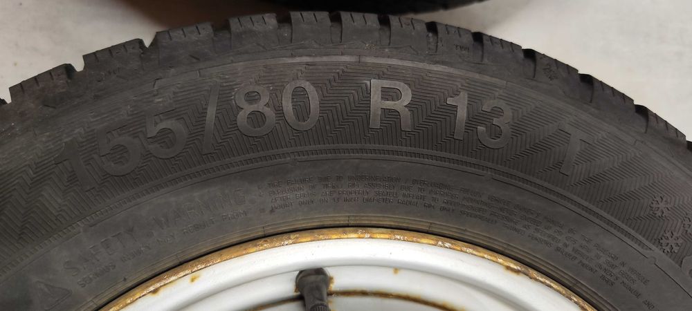 Koła zimowe 155/80 R13 Gislaved + felgi 4x98 Fiat (komplet 4 szt.)