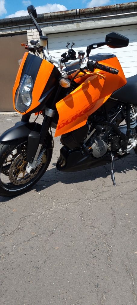 KTM Superduke 990 lc8