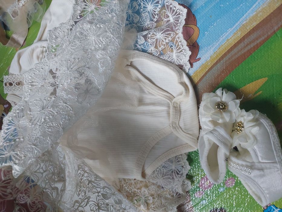 Костюмчик,одяг,плаття,сукня на хрестини для дівчинки