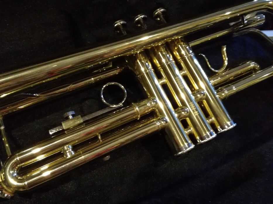 J. Michael TR-200Z - Trąbka + Futerał + Akcesoria - NOWA