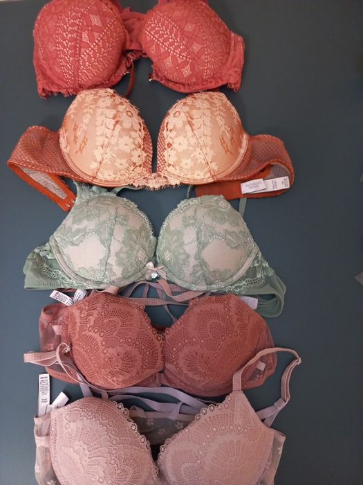 Бюстгалтер р.34-36 Victoria's Secret