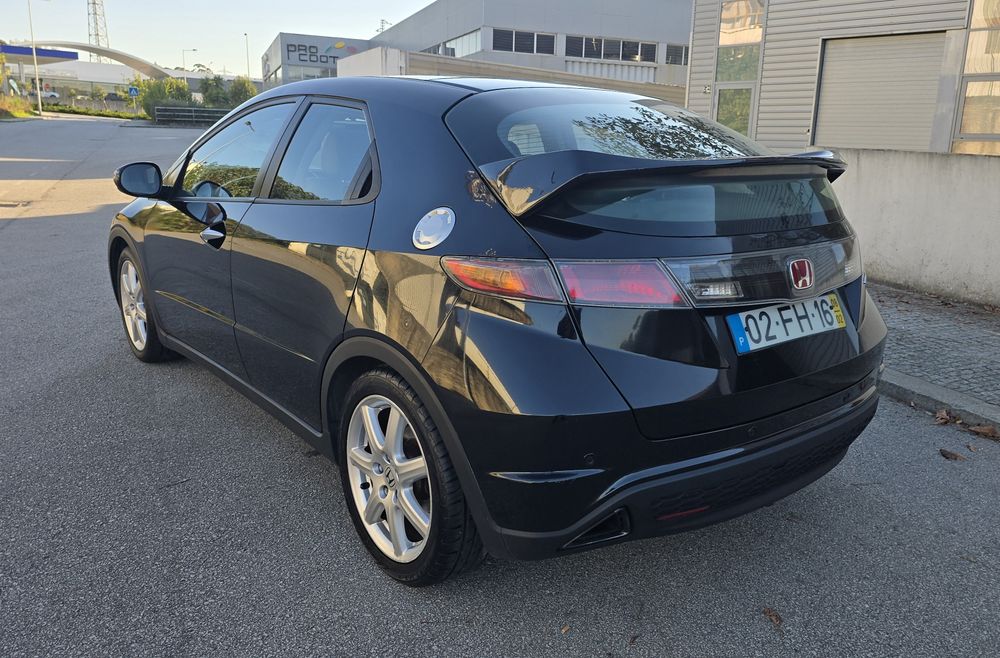 Honda Civic 2.2 i-CTDi Sport – Nacional – Pele – Teto Panorâmico