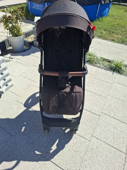 Wózek spacerowy składany