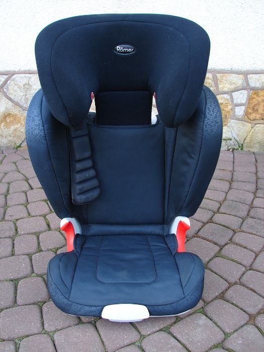 Britax Römer Kidfix XP  fotelik sam 15-36 kg Black Isofix