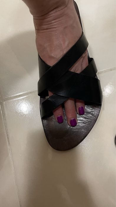 Шлепанцы сланцы сандали