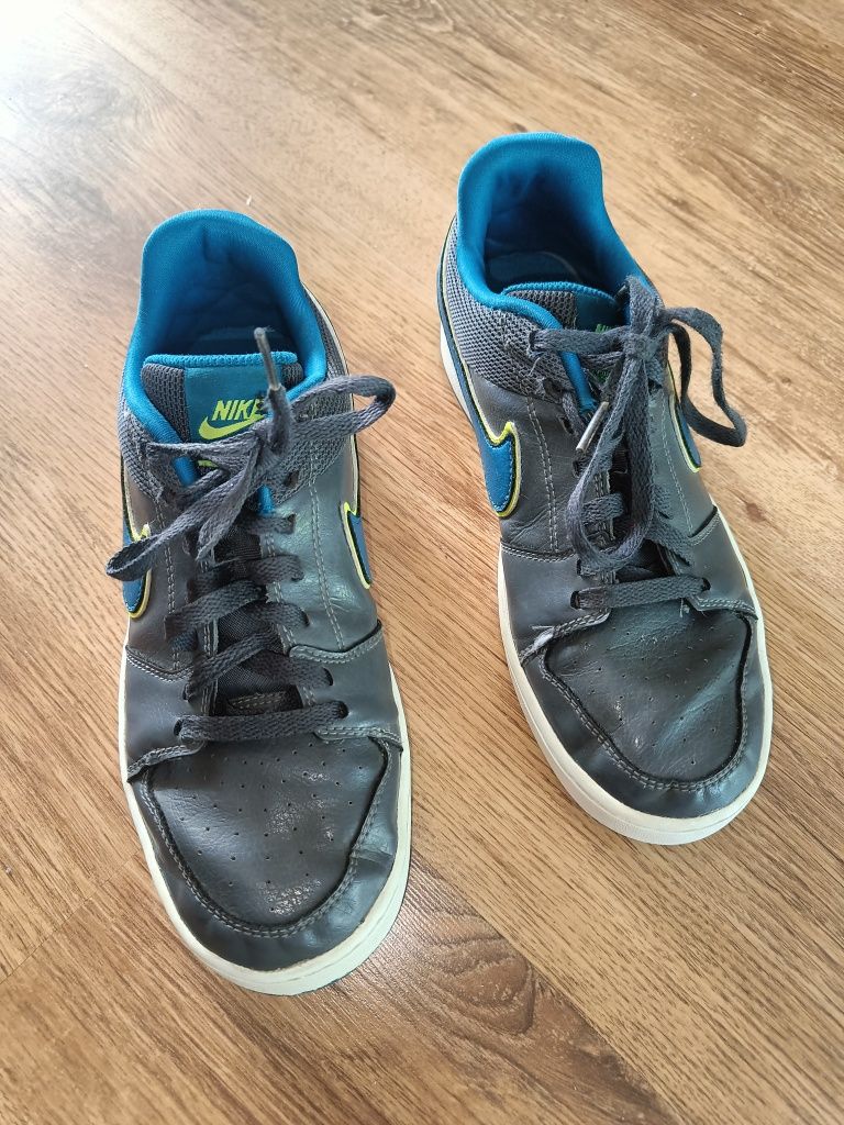 Nike Buty 39 skórzane chłopca młodzieżowe sneakersy trampki tenisówki