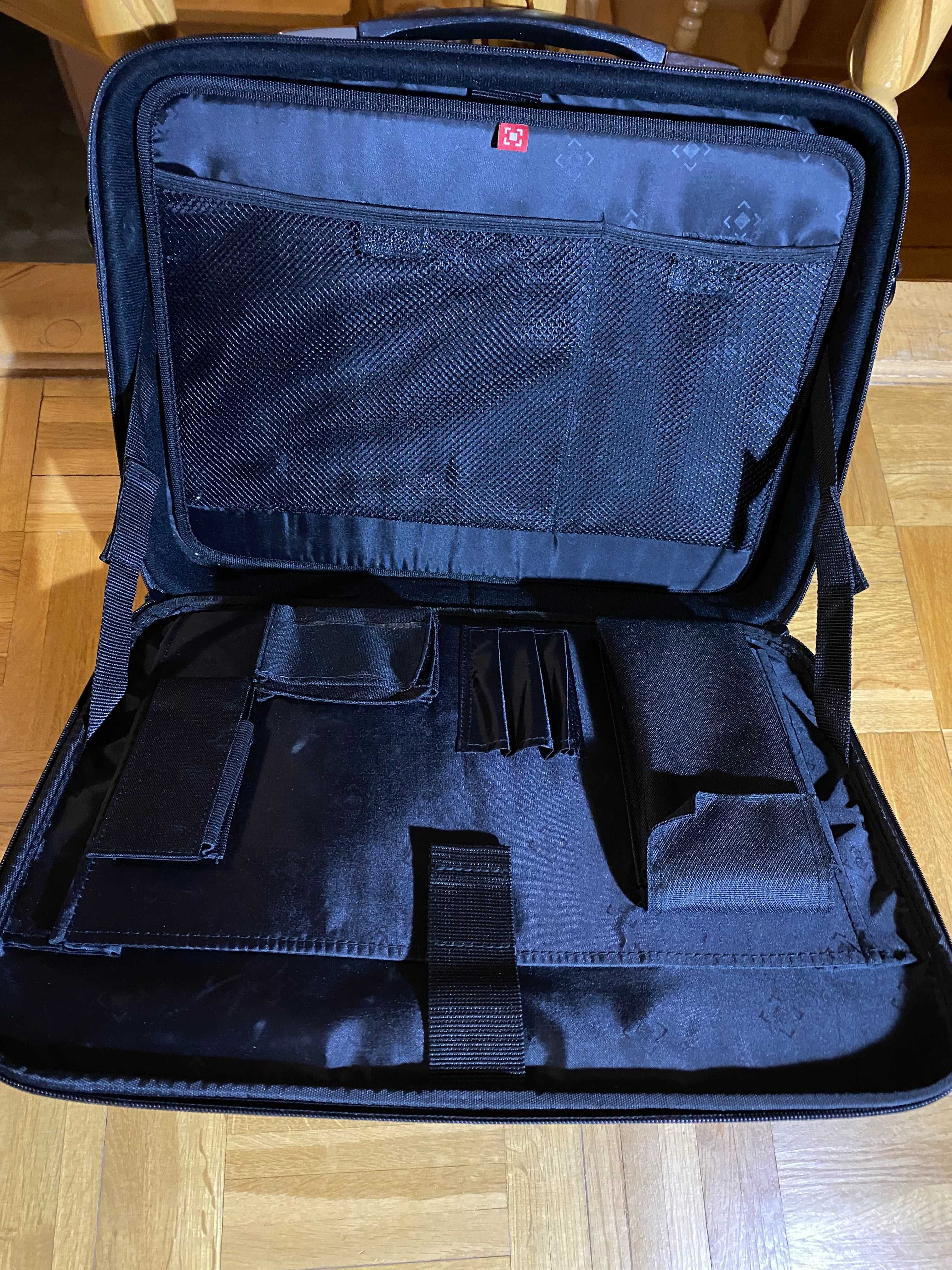 NOWA Torba na laptop PATACO czarna