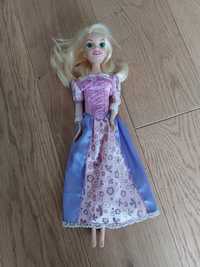 Roszpunka lalka typu Barbie