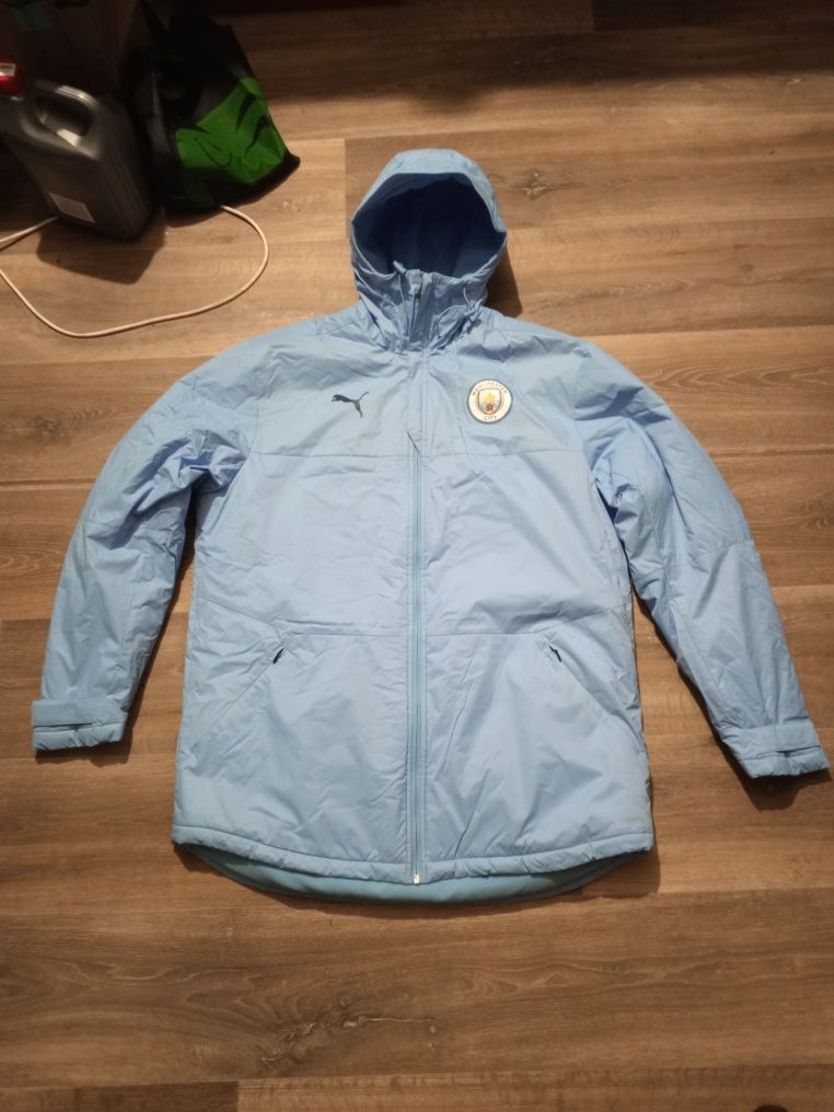 Продам зимнюю куртку Puma Man City XL