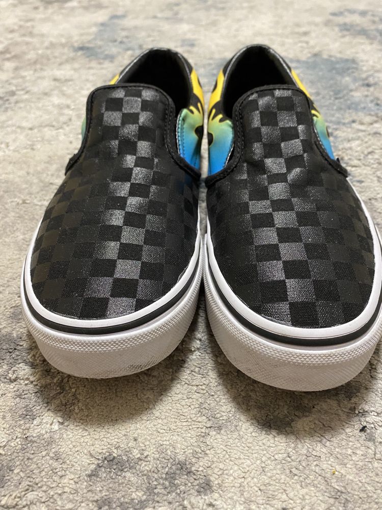 Кросівки Vans Slip On Glow Flame