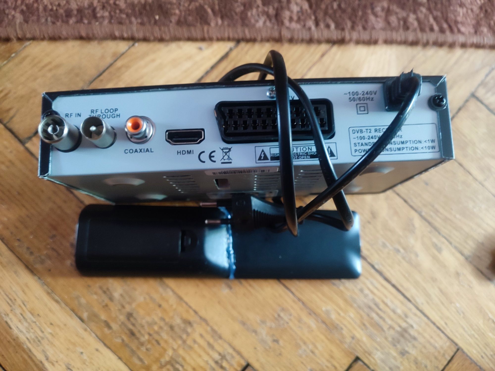 Tuner DVB-T w stanie dobrym.