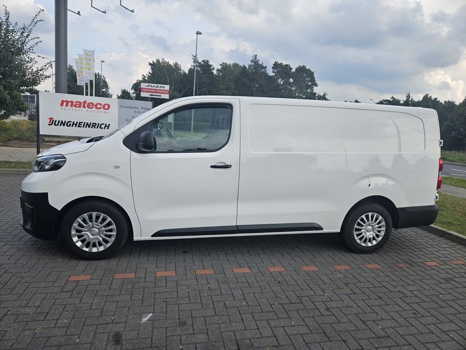 Toyota Proace long, przebieg 25tys km f-v 23%