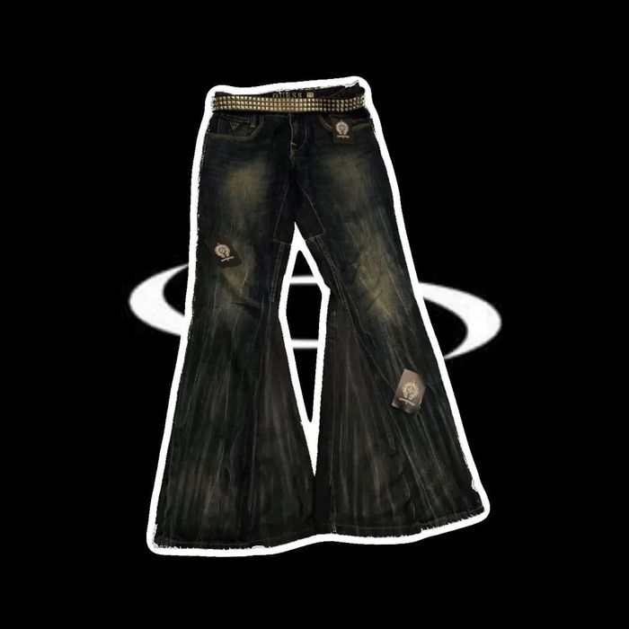 Джинсы флеред опиум erd куртка красная 9mice мерч ETIENNE CUSHARD