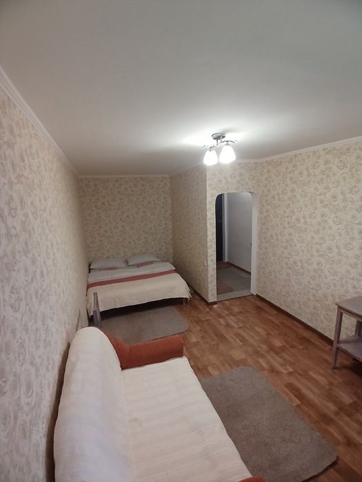 Посуточно 1к м. Лесная-Черниговская