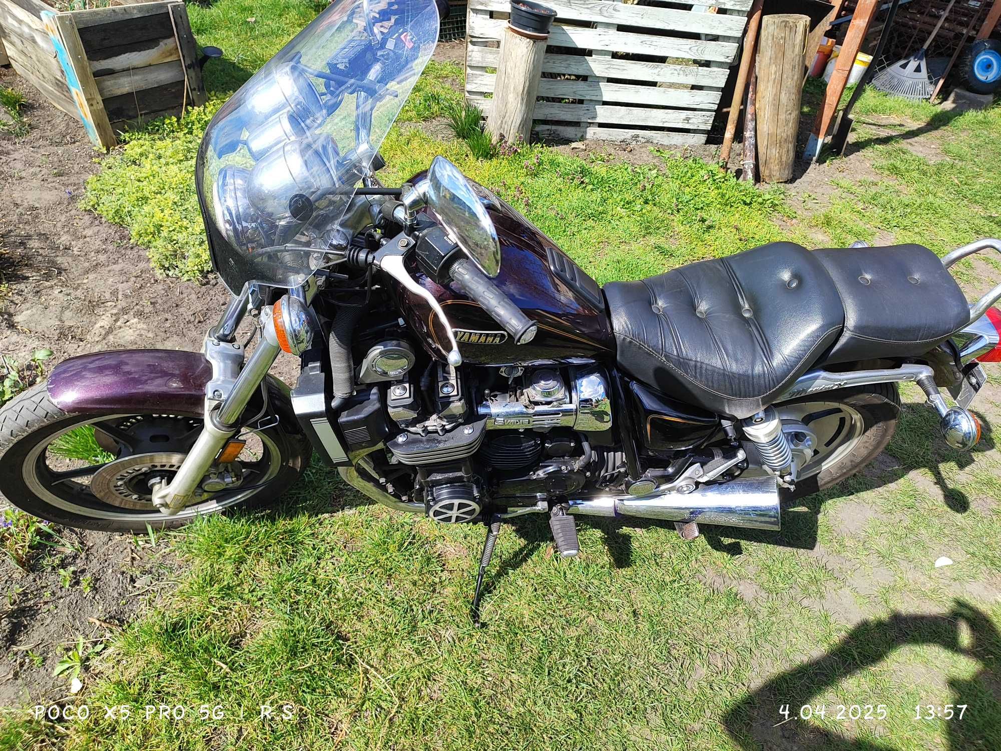Motocykl Yamaha Maxim