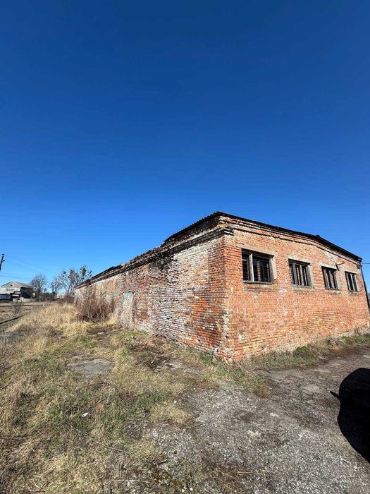 Продаж комерційного приміщення смт. Жвирка, Сокальський р-н.