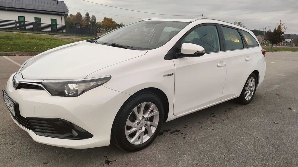 Toyota Auris Auto w stanie idealnym.