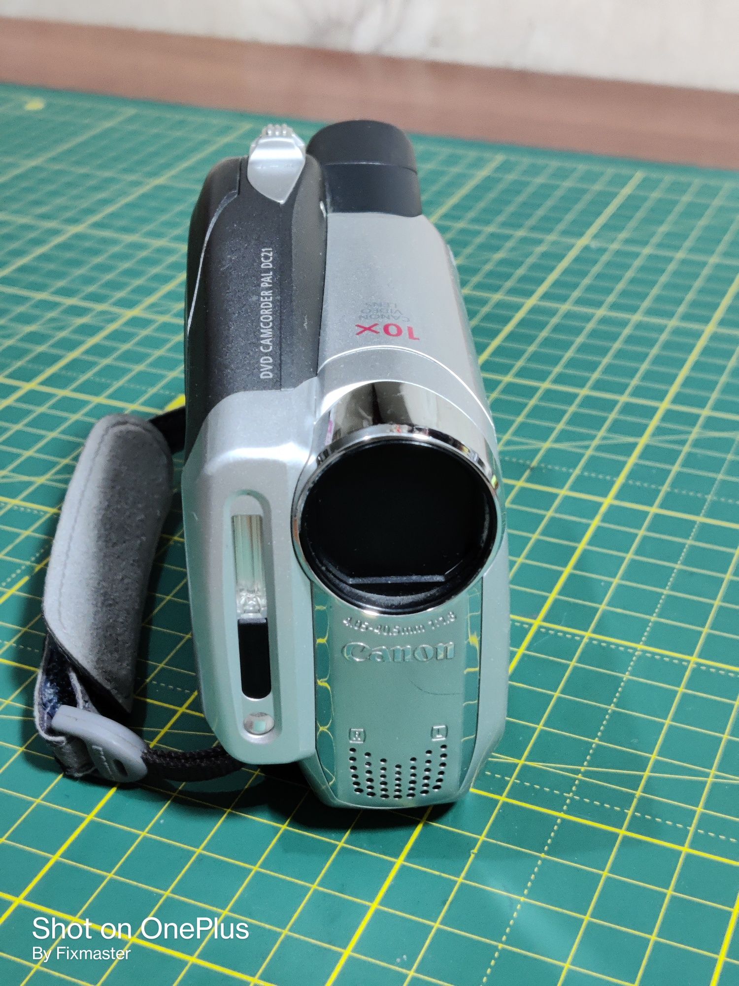 Камера Canon DC21