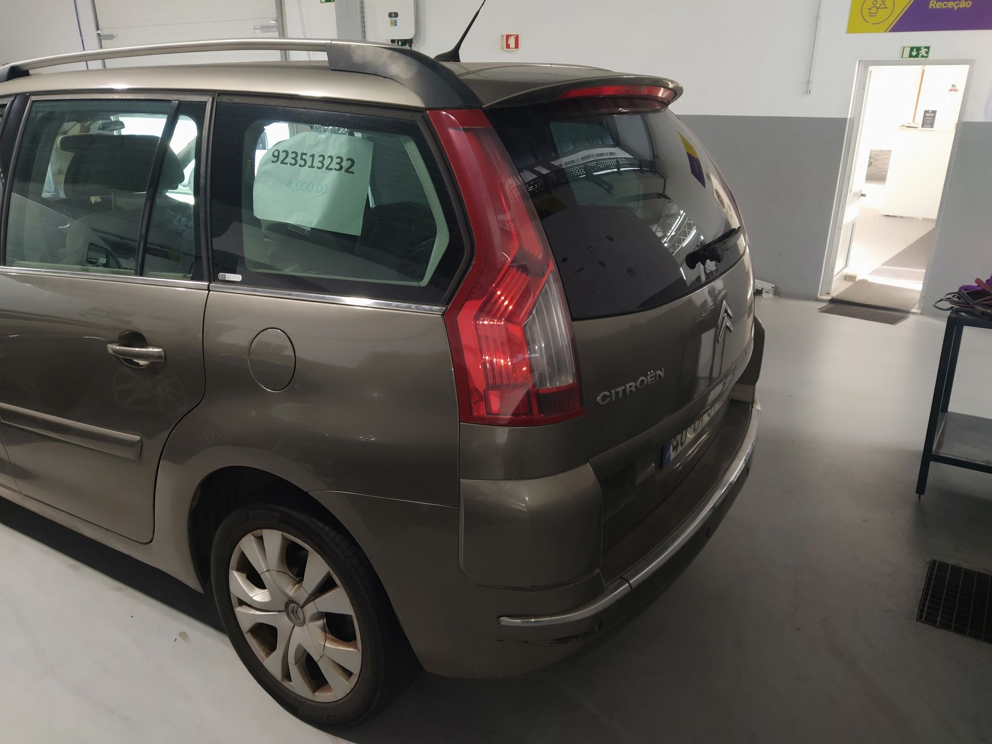 Citroen C4 Grande Picasso 1.6 hdi 110 cavalos, versão exclusive