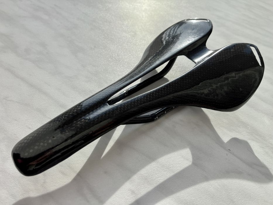 Siodełko rowerowe MTB szosa full carbon 99g