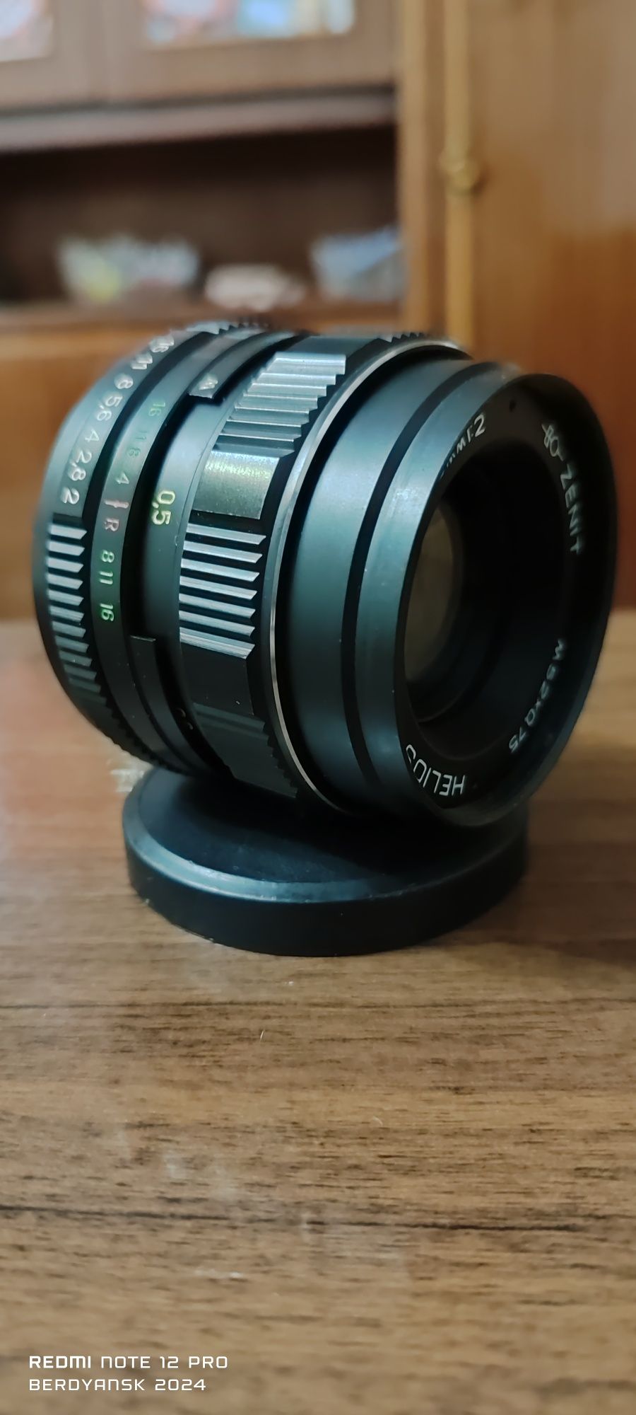 Объектив Helios 44M-4