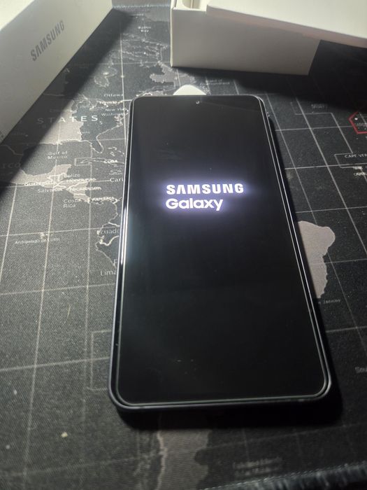 Samsung   s21 fe