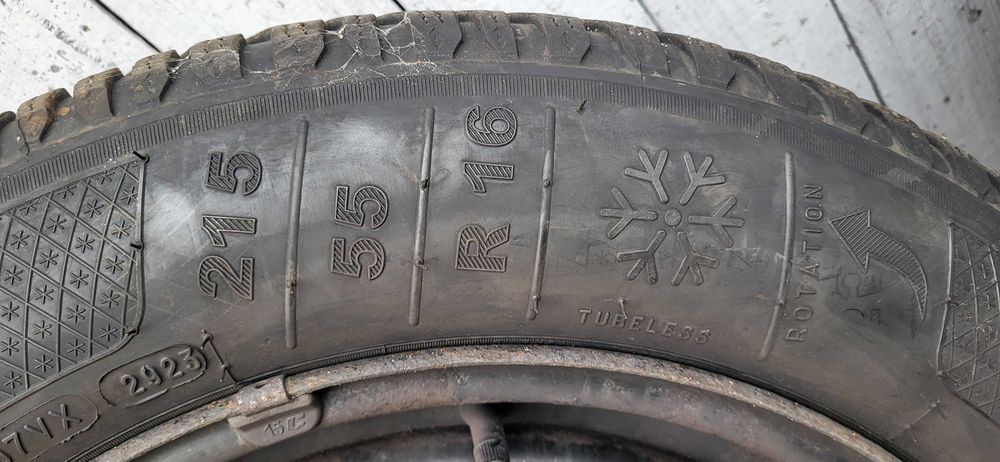 koła 16 z oponami zimowymi