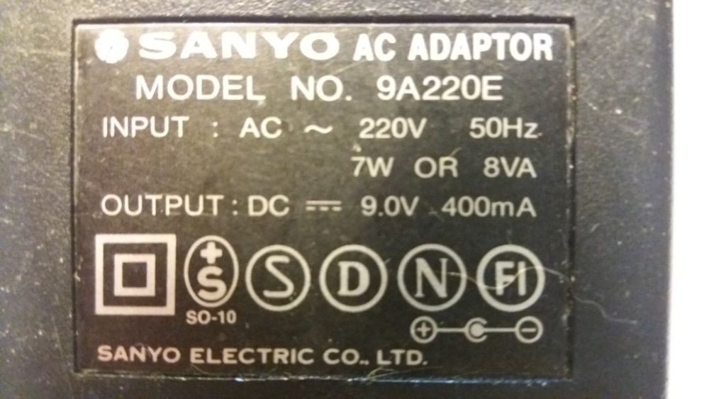 Sanyo AC Adaptor - Model NO. 9A220E