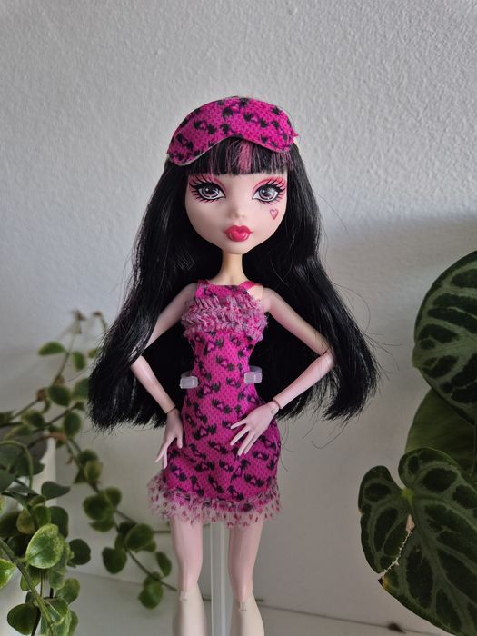Lalka Draculaura Dead Tired 2008 Monster High