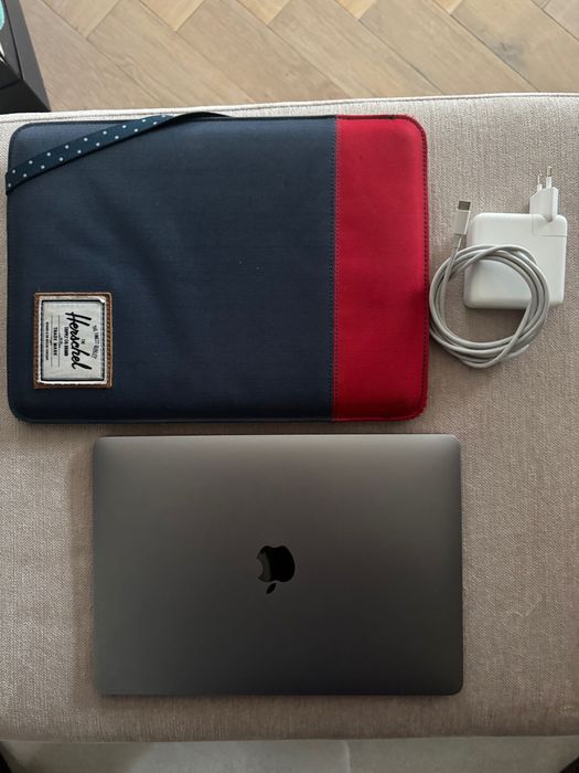 MacBook Air Retina 13"