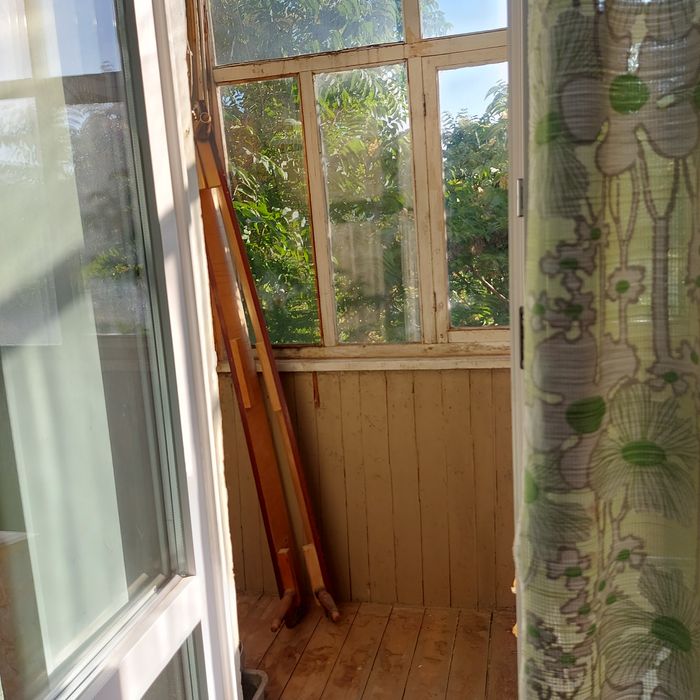 Продам 3х комн квартиоу на 4 микр