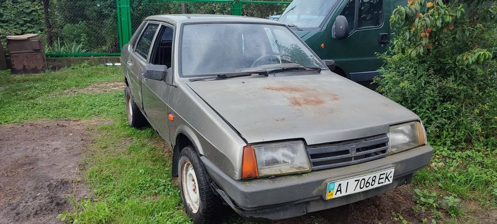Продам ваз 21099