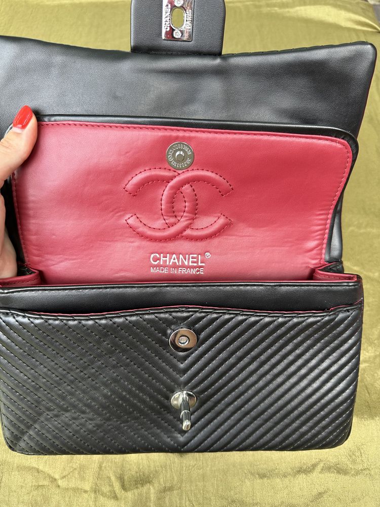 Сумочка Chanel