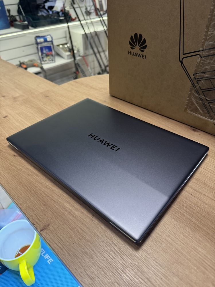 Huawei MateBook X Pro 2021 -- Lombard Lumik Kalisz skup laptopów