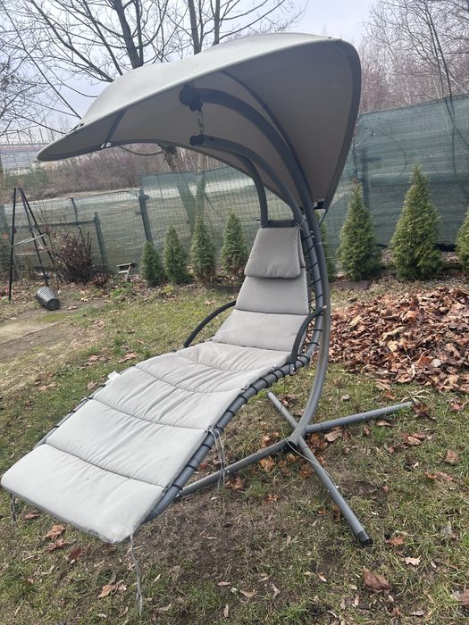 Huśtawka bujak leżak forel ogrodowy kolor szary