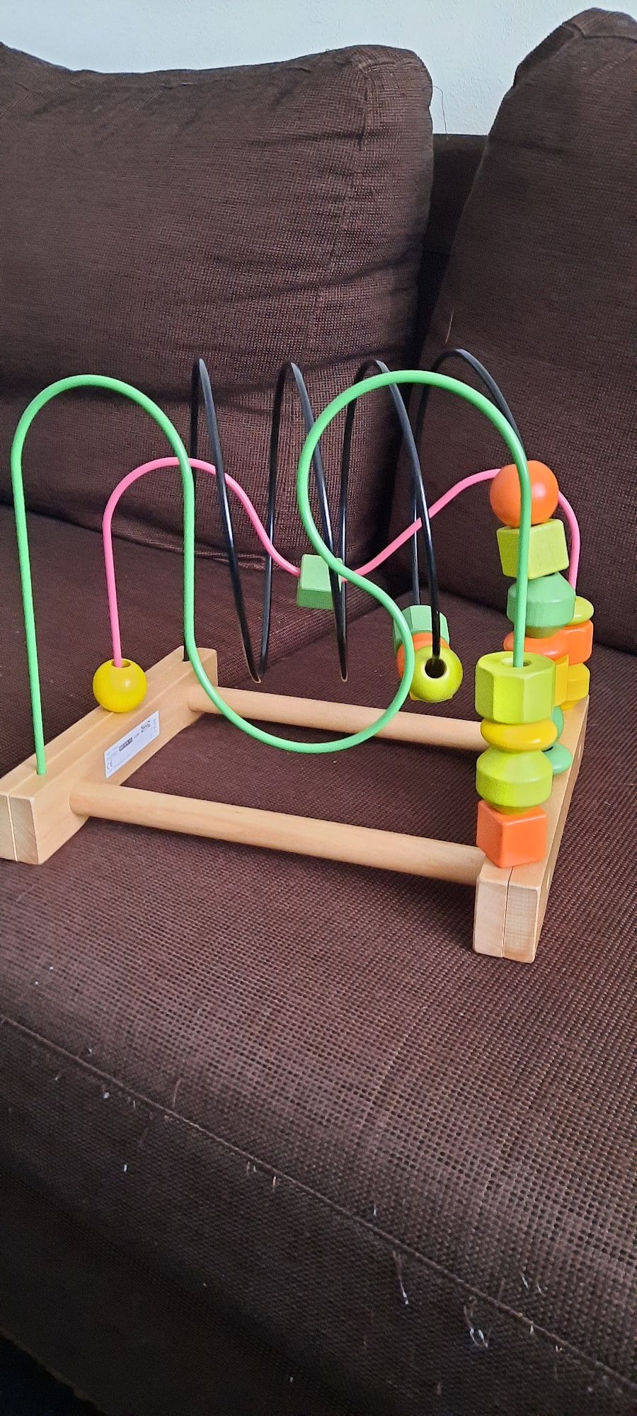 Vários brinquedos para criança
