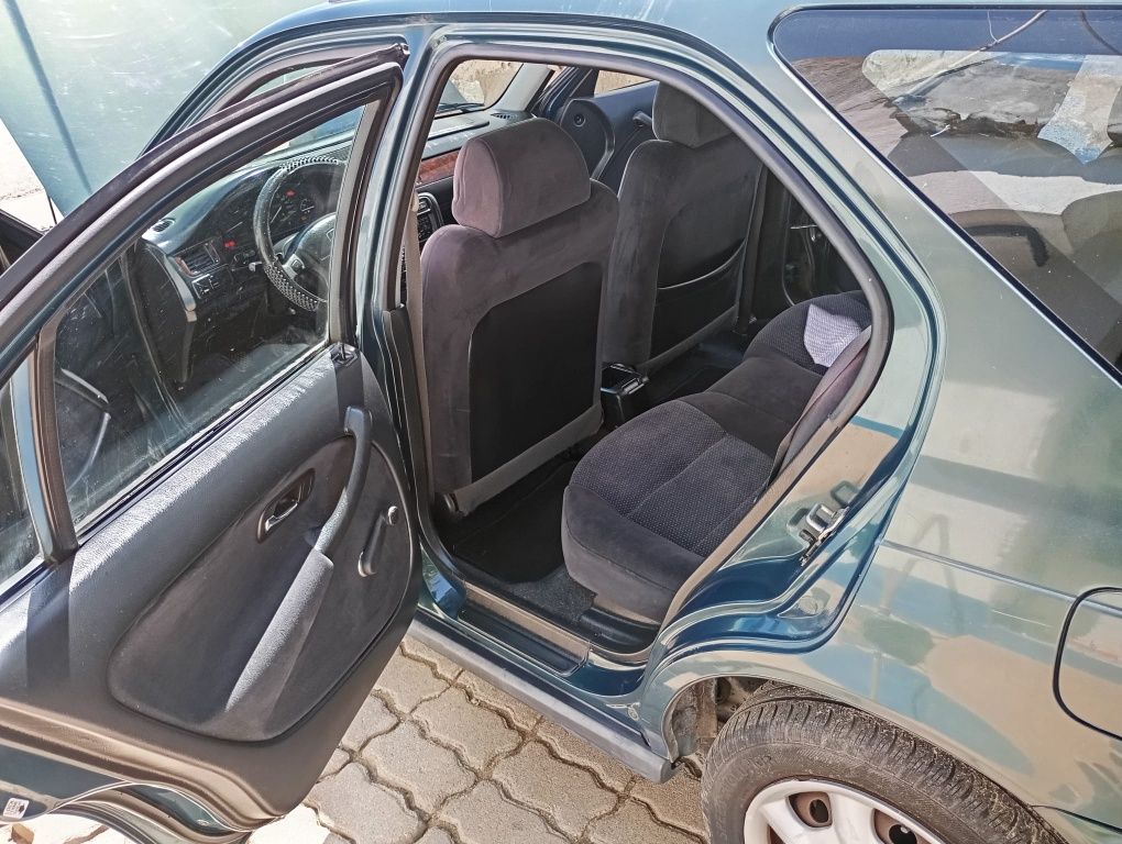 Honda Civic aerodeck 1.4is