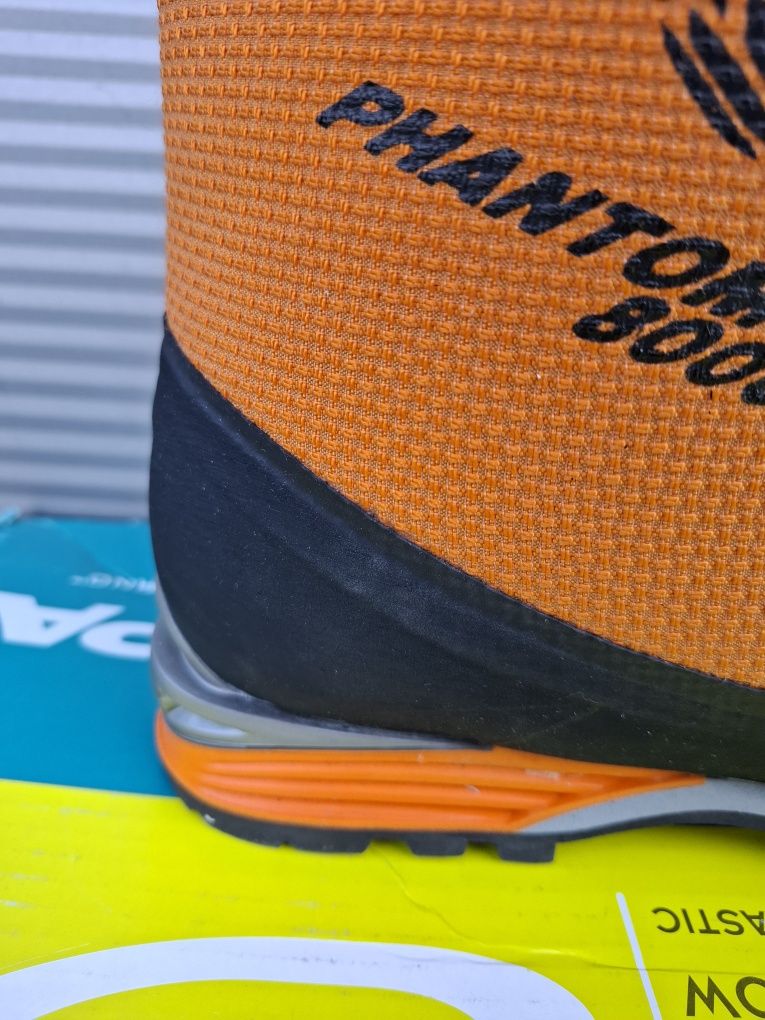 Buty wysokogórskie Scarpa phantom 8000 zintegrowane stuptuty r. 38