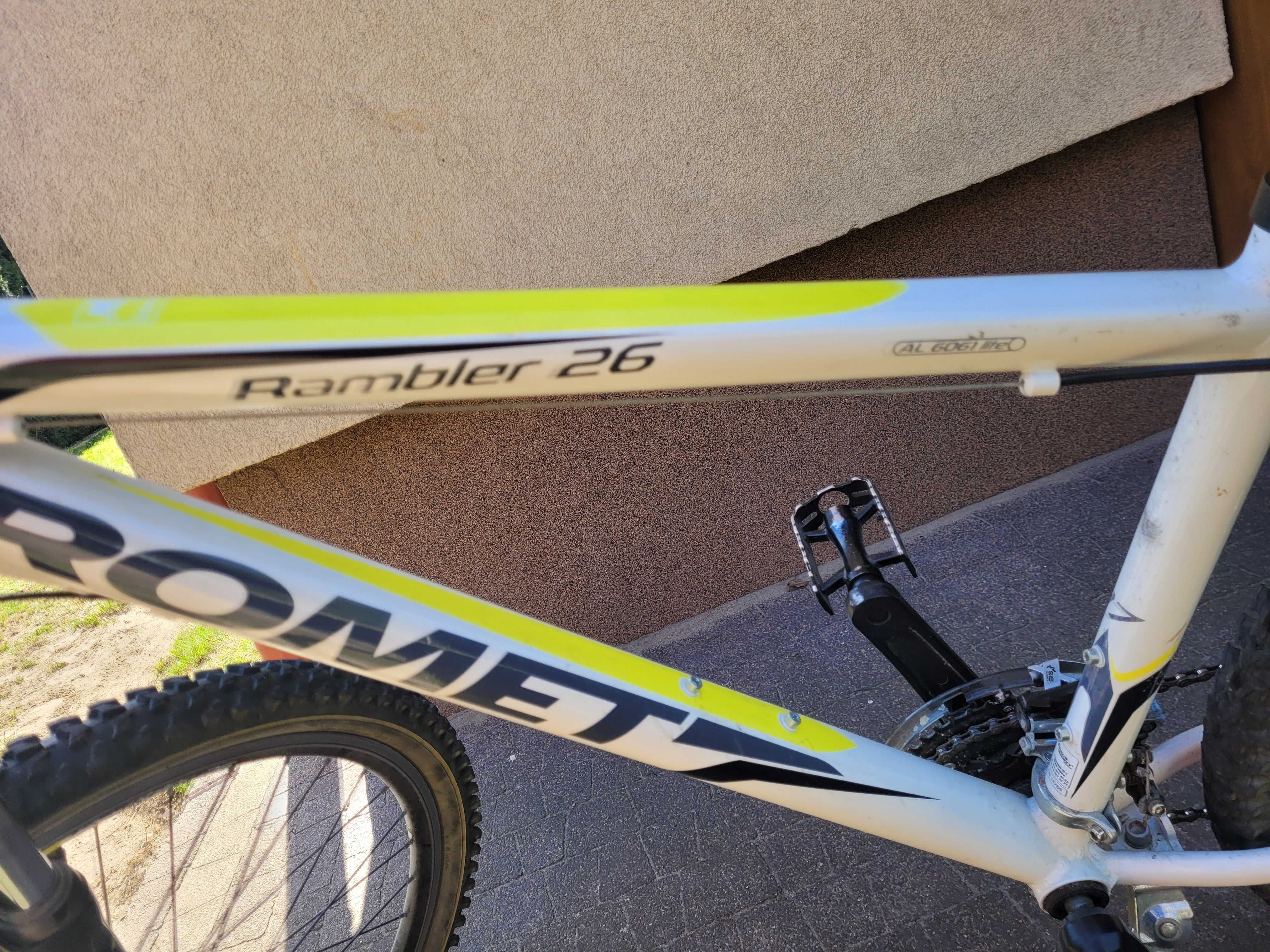 rower Romet Rambler JR biało-żółty , koła 26 Rama 17