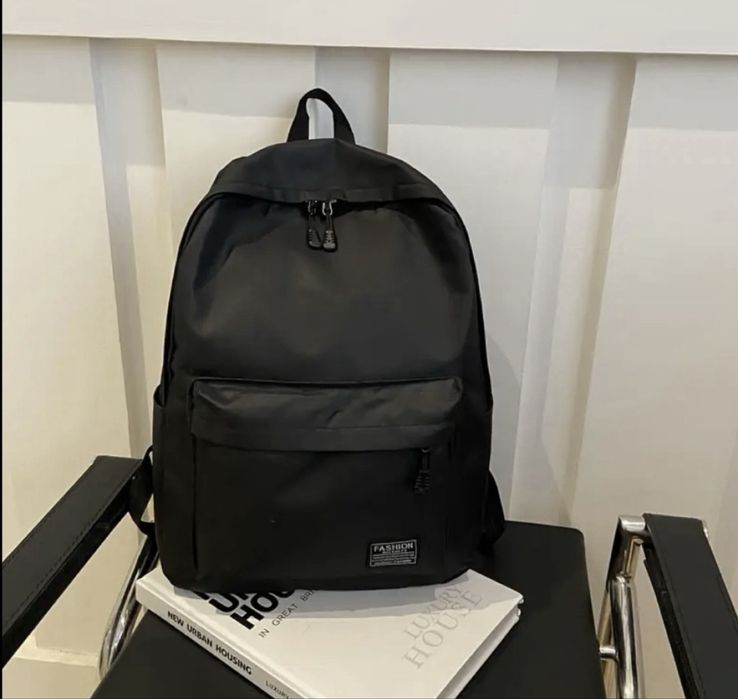 Черный спортивный рюкзак