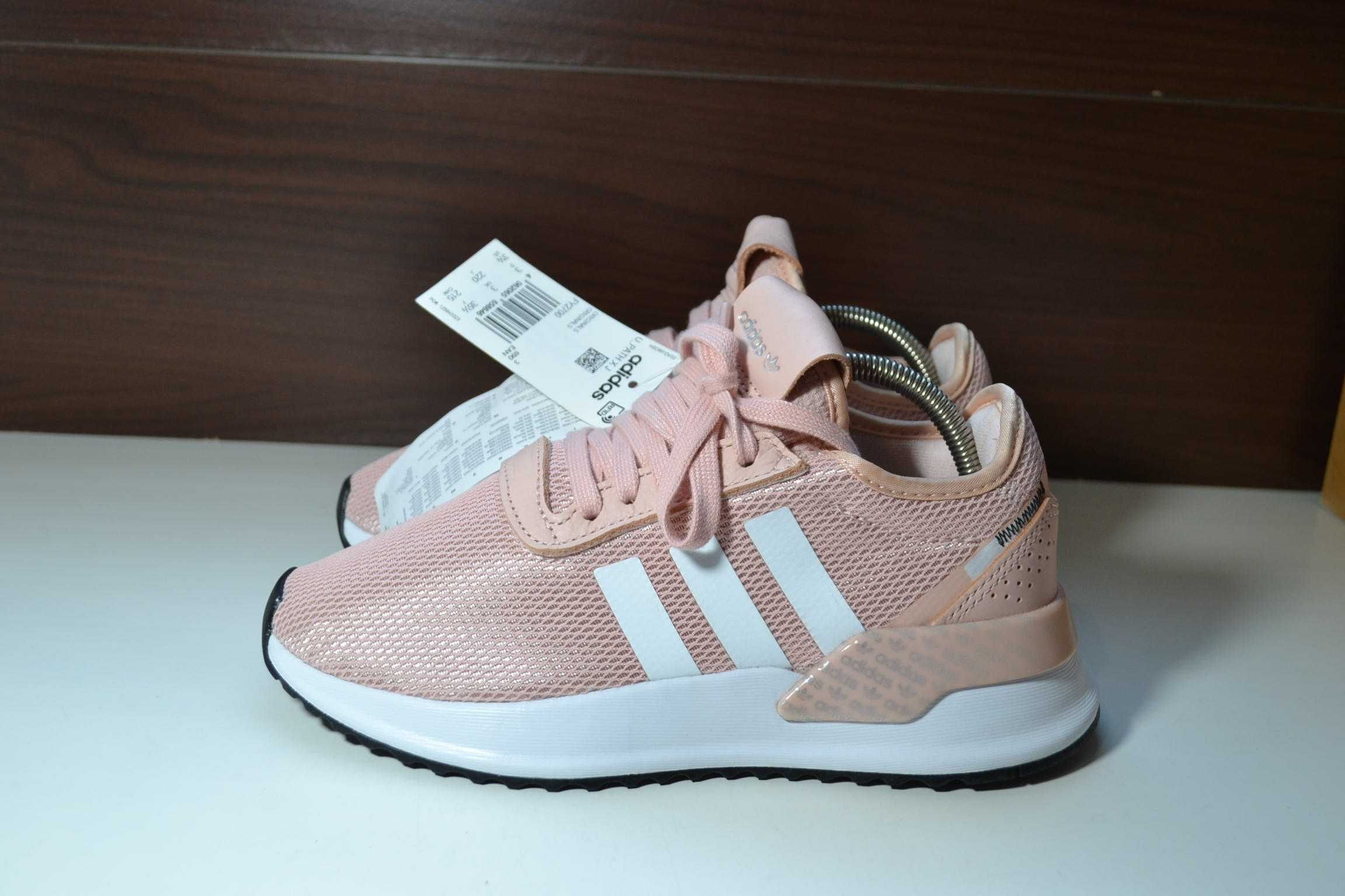 adidas  u path x run 35.5р кроссовки оригинал