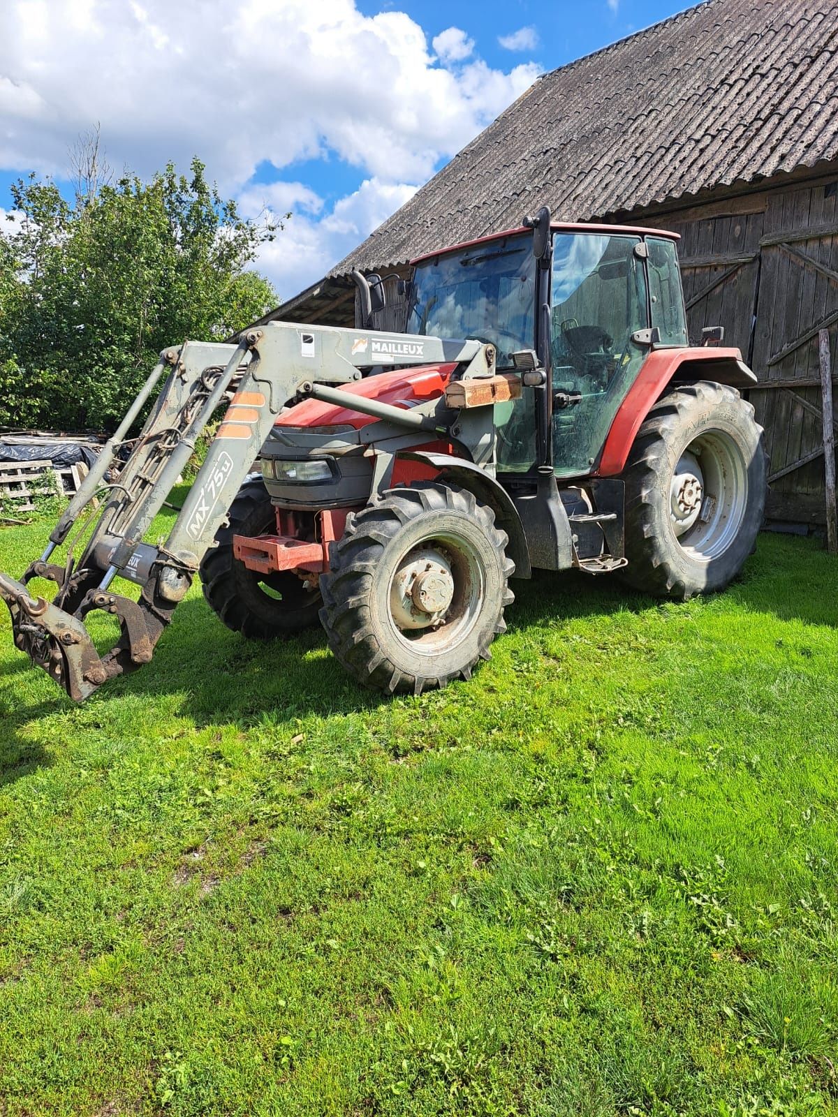 Mccormic Cx 105rok produkcji 2005r z ładowaczem Mailleux