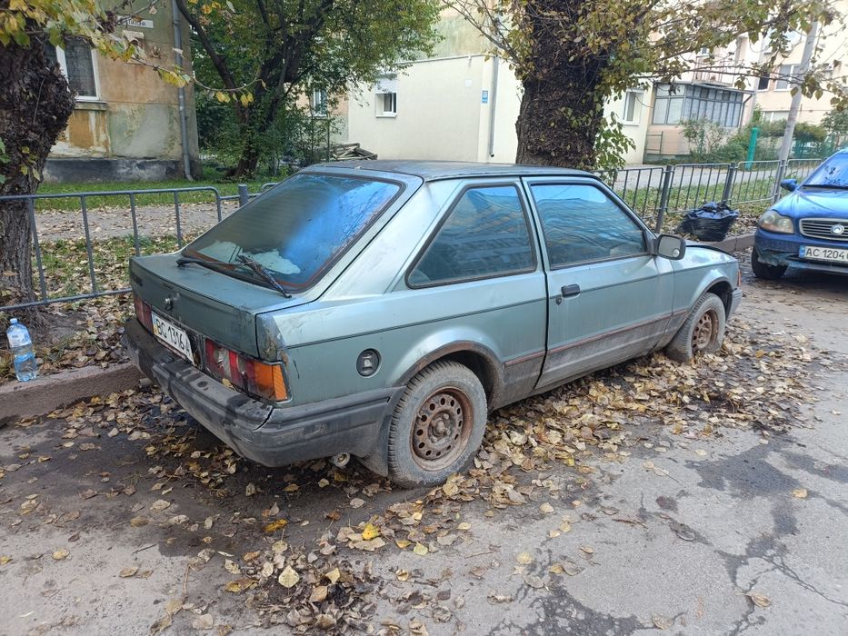 Продам форд ескорт 1.4 газ бензин