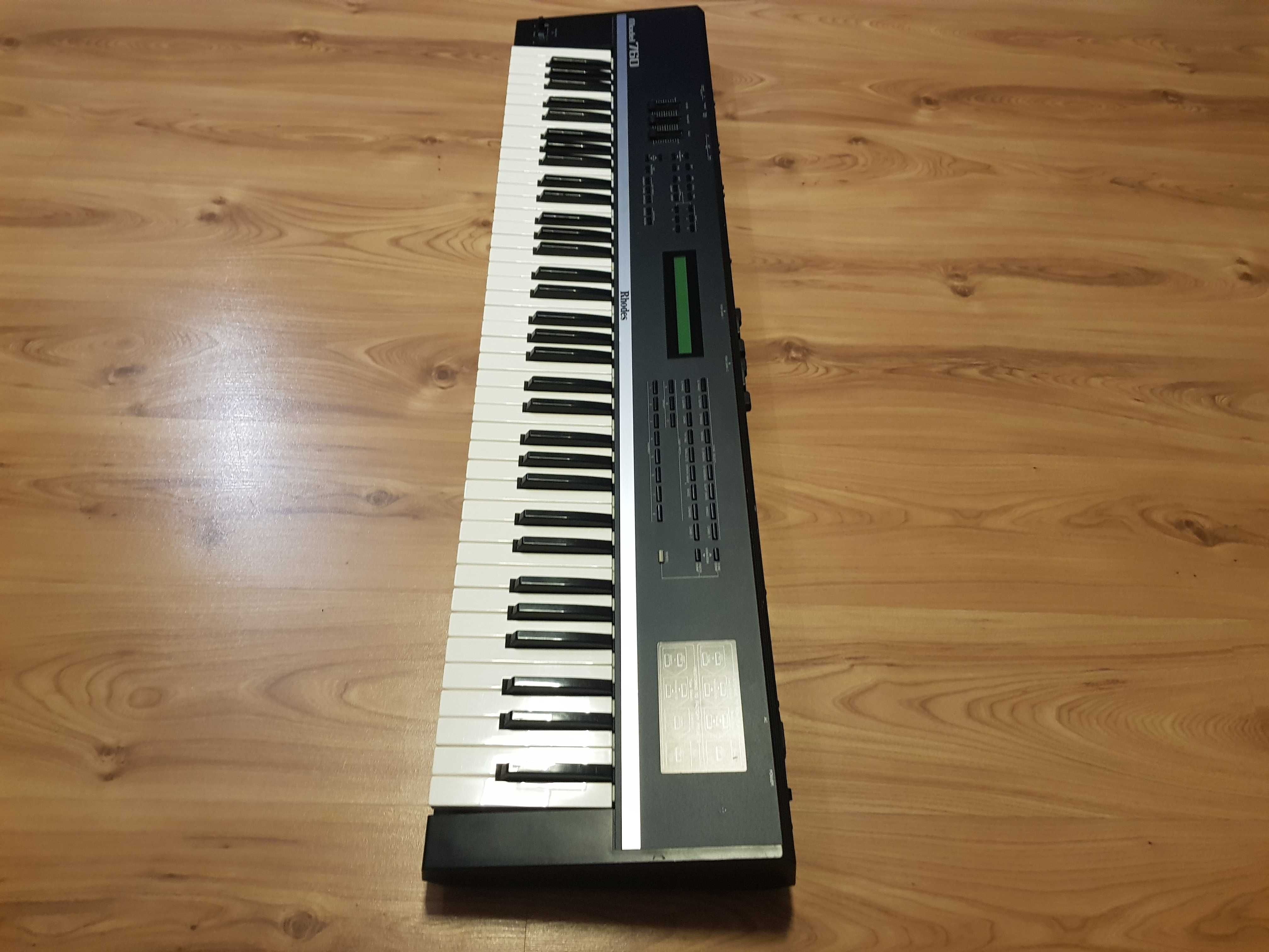 Rhodes Model 760 Roland