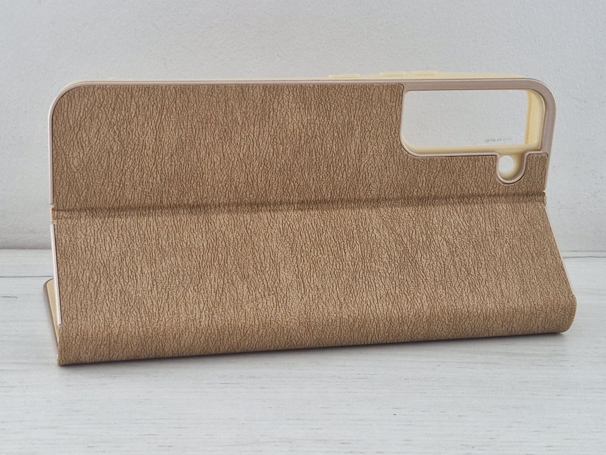 Kabura Vennus Book z ramką do Samsung Galaxy S22 Plus złota