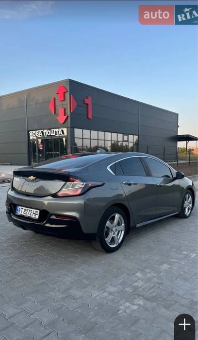 Chevrolet volt оренда