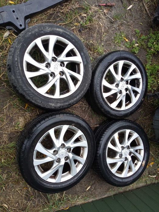 toyota AURIS II 13-18 felgi aluminiowe komplet 16 5x114,3