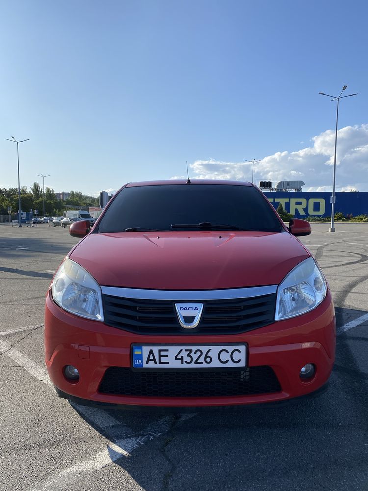 Dacia sandero 1.6 2009