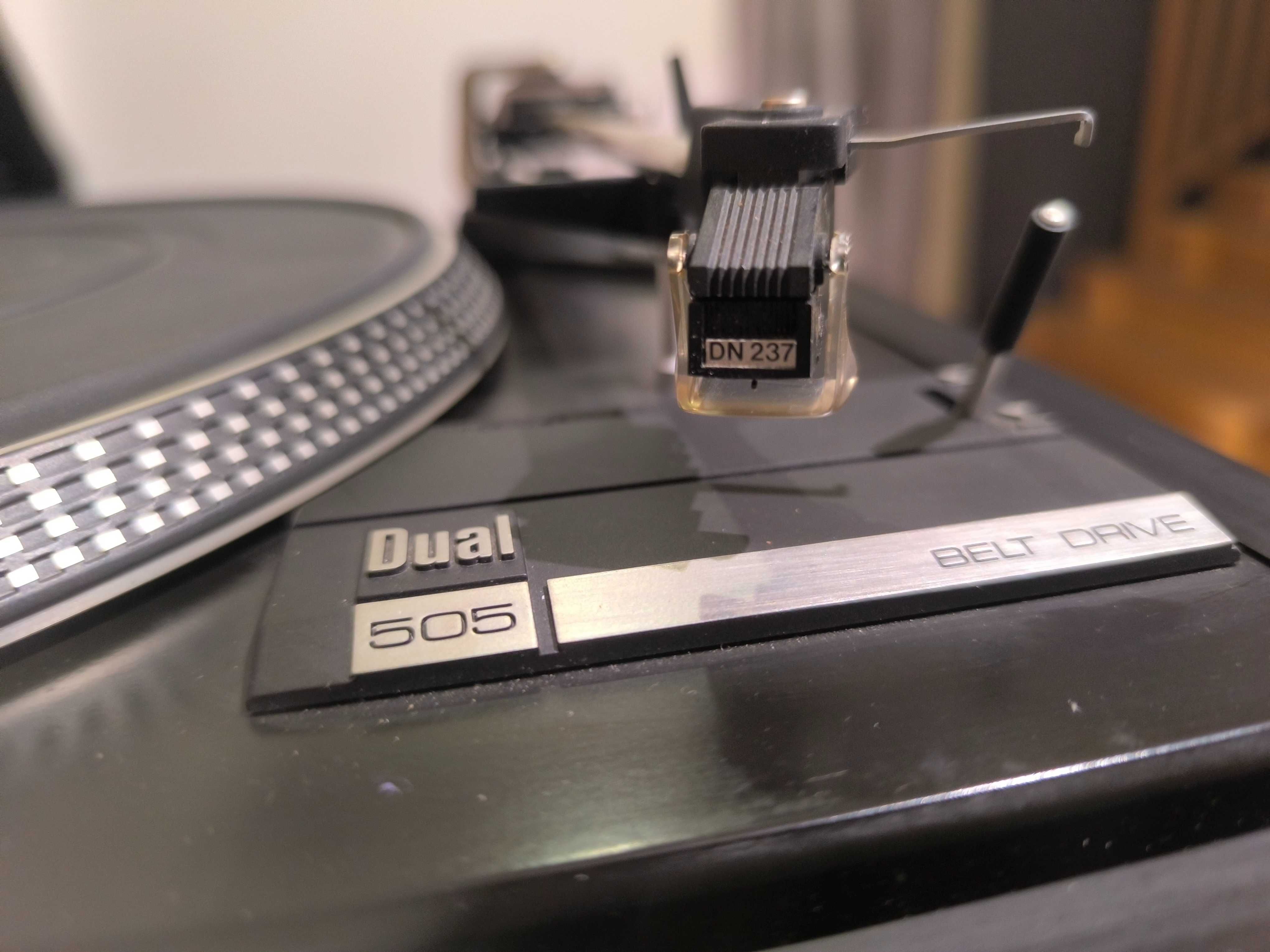 Gramofon Dual 505